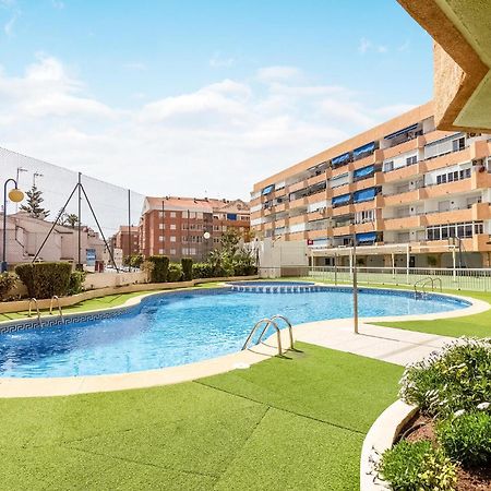 Nice Apartment In Torrevieja With Kitchen 外观 照片